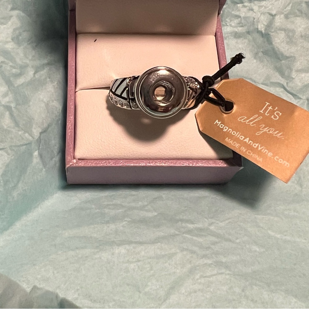 Magnolia and vine Silver Ring and 3 charms